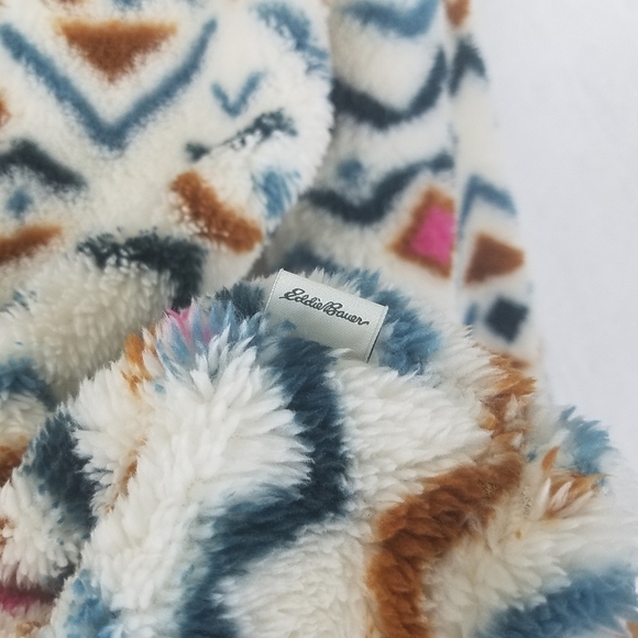 Eddie Bauer Aztec Plush Soft 1/4 Zip Longsleeve Sweater Size Medium - Picture 11 of 13